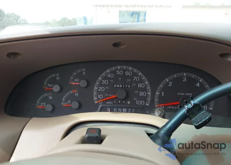 1997 Ford Expedition from USA, damaged, VIN 1FMEU18W8VLB46656